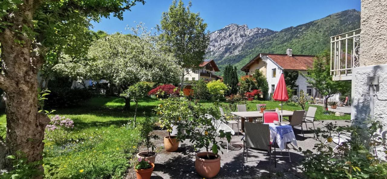 Villa Rosen - Ferienwohnungen Bad Reichenhall Zewnętrze zdjęcie